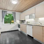 7 Bedroom Amazing Home In Sonder Omme Omme