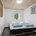 7 Bedroom Amazing Home In Sonder Omme Omme