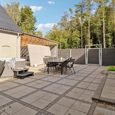 Ferienhaus 7 Bedroom Amazing Home In Sonder Omme *