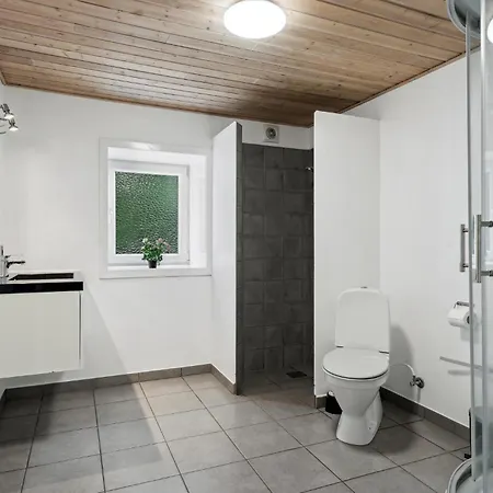 7 Bedroom Stunning In * Sdr. Omme