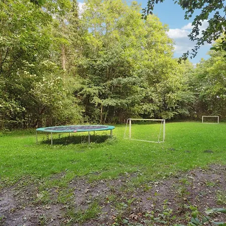 7 Bedroom Stunning In * Omme